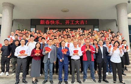 大浪集團、廣東大浪、水上樂園設備、水上游樂設備、玻璃鋼滑梯、水上樂園設計、水上樂園規劃